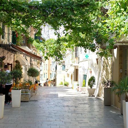 Attic Apartment In Corfu Old Town Centre Bagian luar foto
